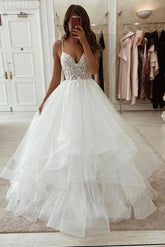Ball Gown V Neck Sleeveless Classic Lace/Tulle Wedding Dress With Cascading Ruffles